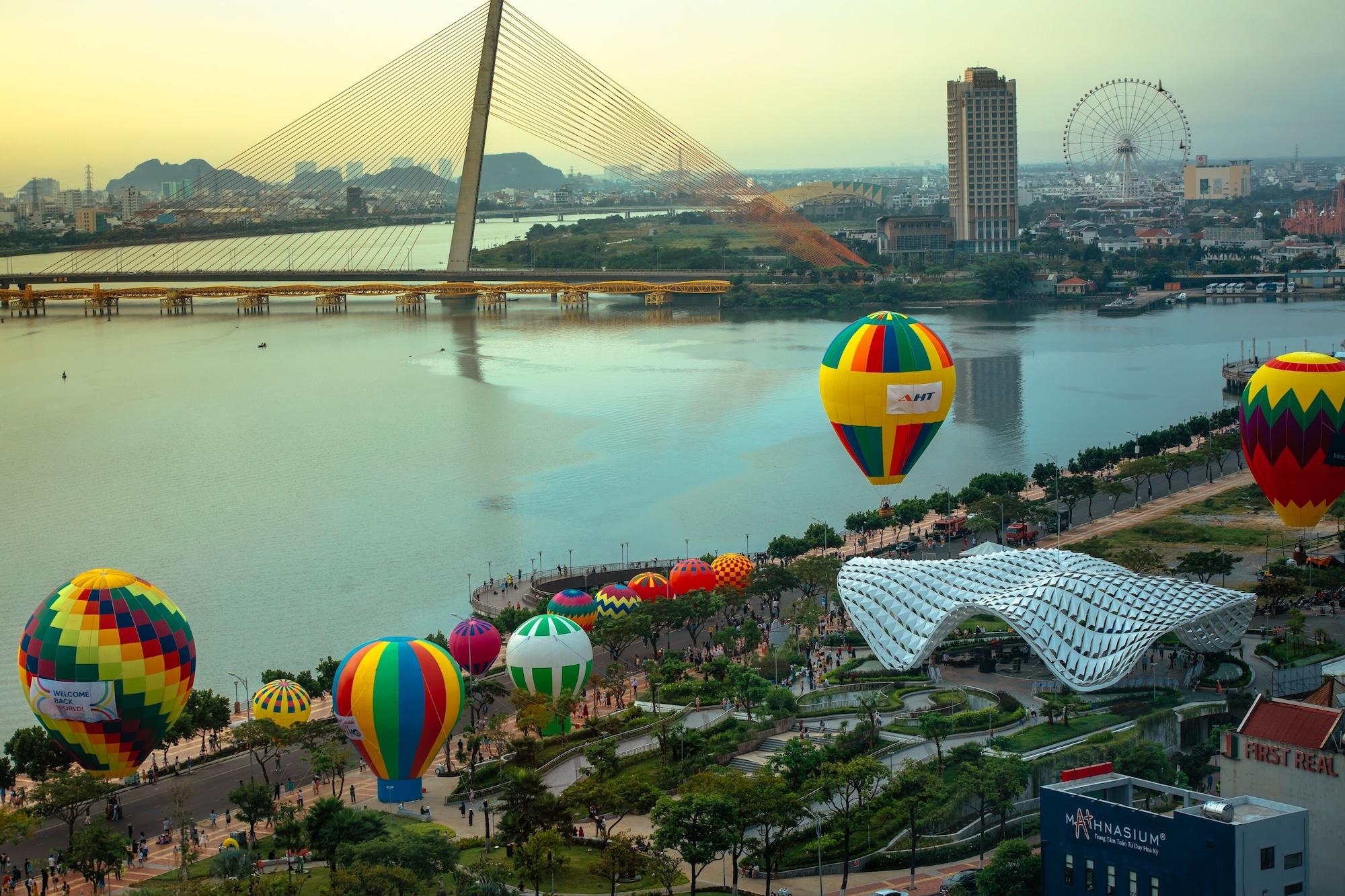 Khách sạn Vanda 4*