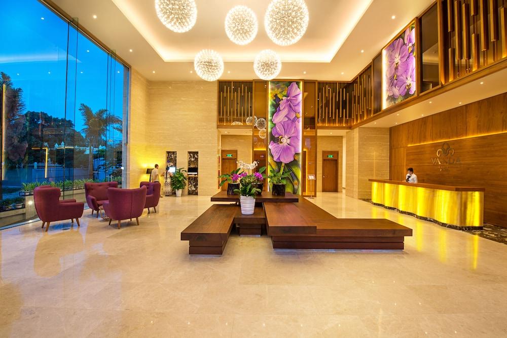 Vanda 4* Đà Nẵng